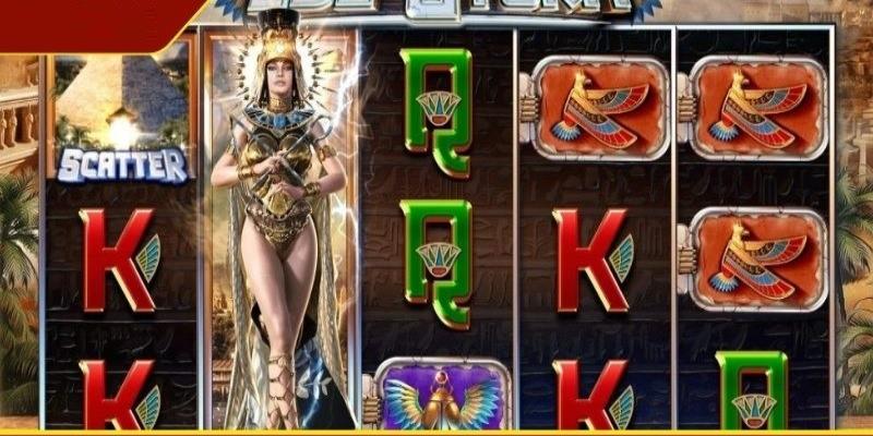 Tay cược nhận xét về ưu điểm của slot game Nữ hoàng